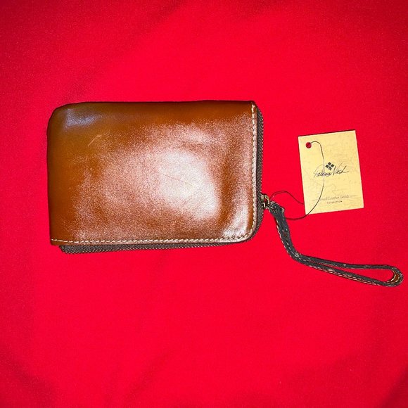 Authentic NWT (Italy)